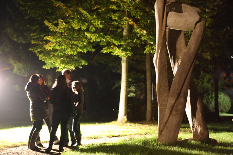 Skulpturengarten Kunstnacht (2010) Stein/Holzskulptur: Falko Jahn