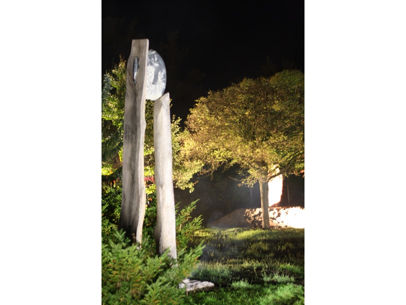 Skulpturengarten Kunstnacht (2010) Stein/Holzskulptur: Falko Jahn