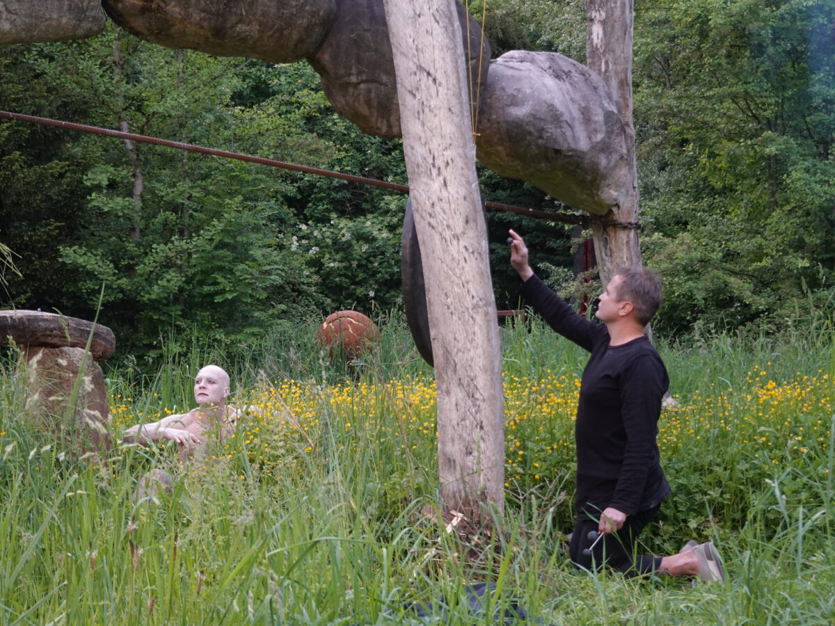 Das ist Kunst - das muss weg. Foto Carola Weber-Schlak