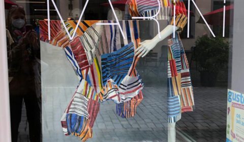 FARBFLECKEN - MARINI Modeatelier